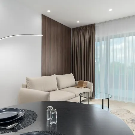 Apartment Aviatiei Tower Bliss