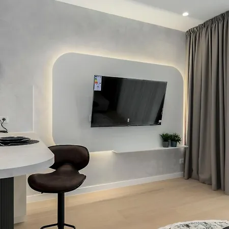 Apartment Aviatiei Tower Bliss