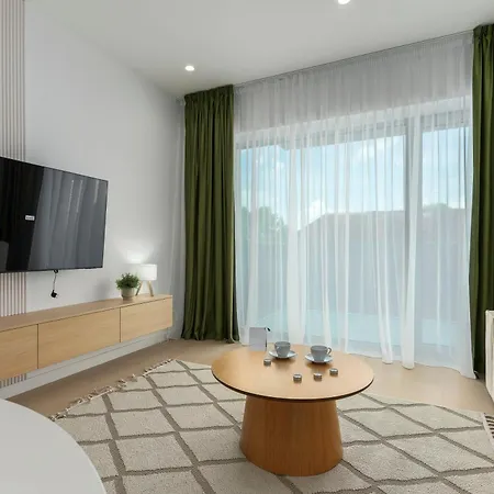 Apartment Aviatiei Tower Bliss